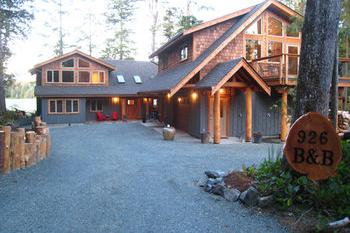 Black Bear Guesthouse