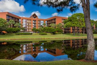 Clarion Inn Lake Buena Vista, a Rosen Hotel