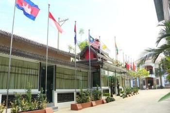 Mandalay White House Hotel